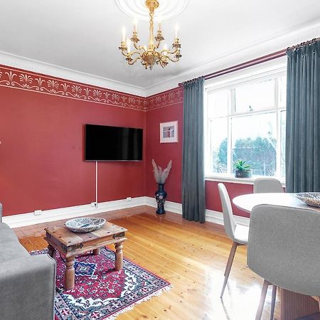 Charming Apartment - Amazing Downtown Location Reykjavík Buitenkant foto