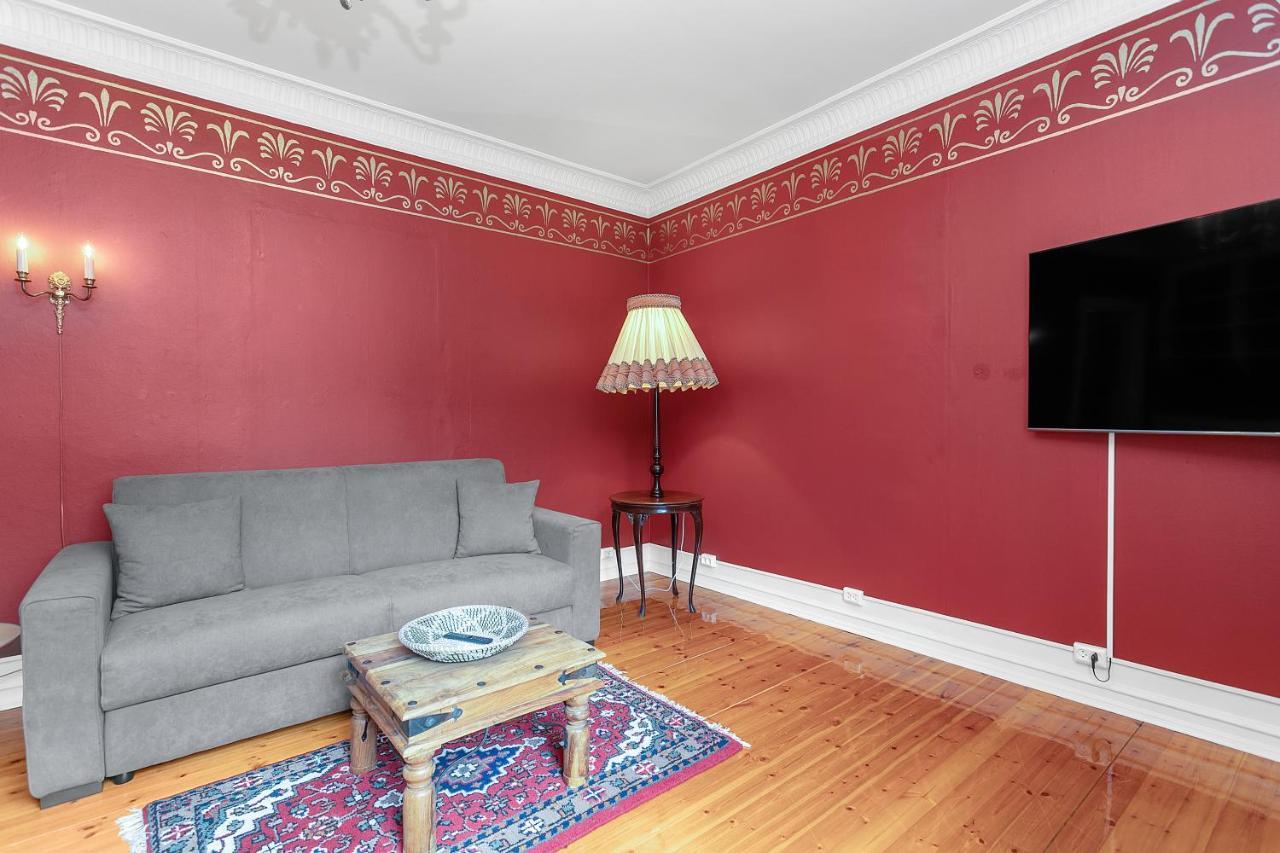 Charming Apartment - Amazing Downtown Location Reykjavík Buitenkant foto